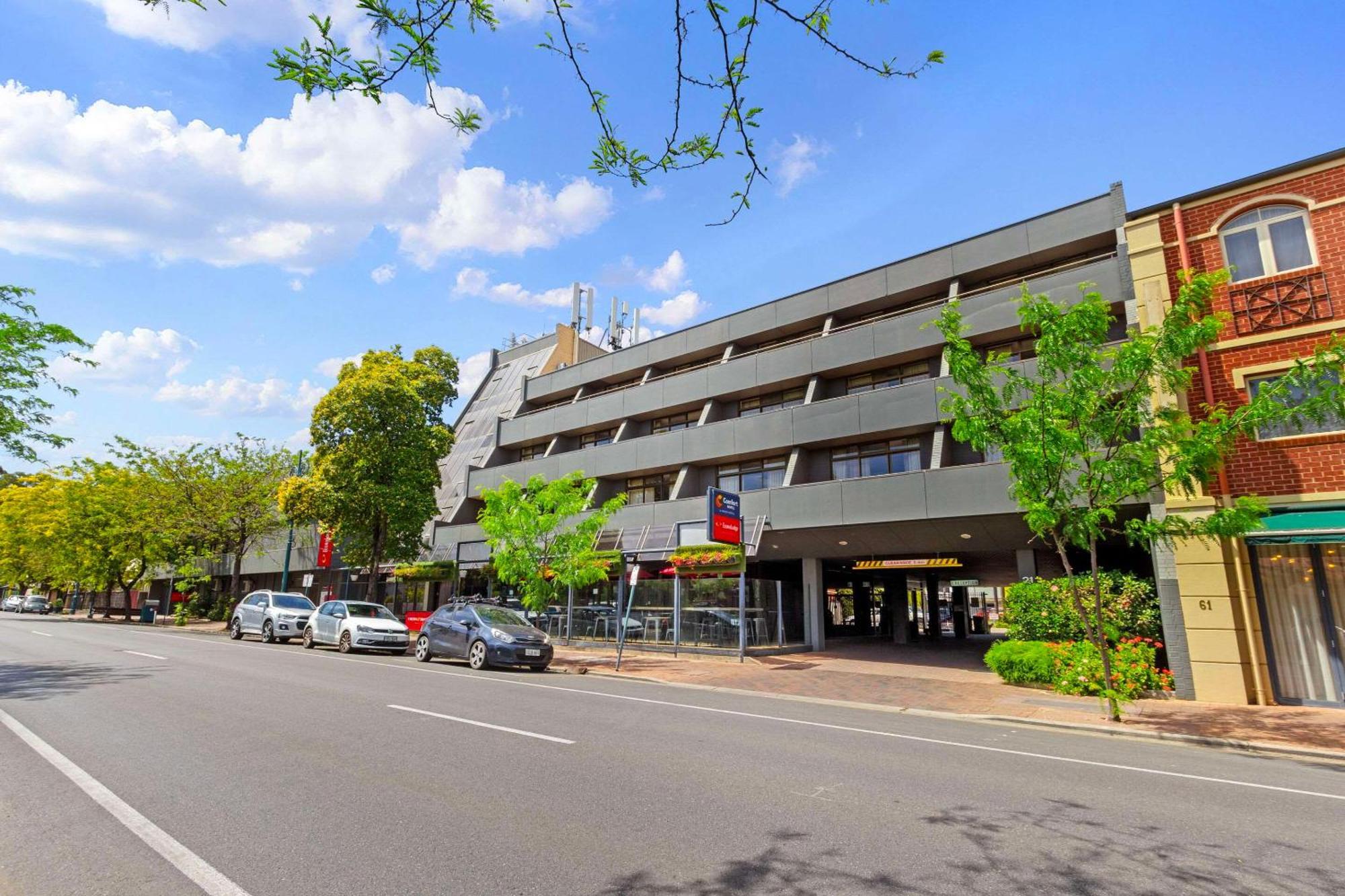 Comfort Hotel Adelaide Meridien North Adelaide Exterior photo