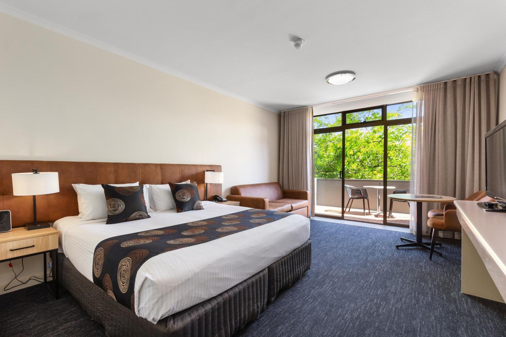 Comfort Hotel Adelaide Meridien North Adelaide Exterior photo
