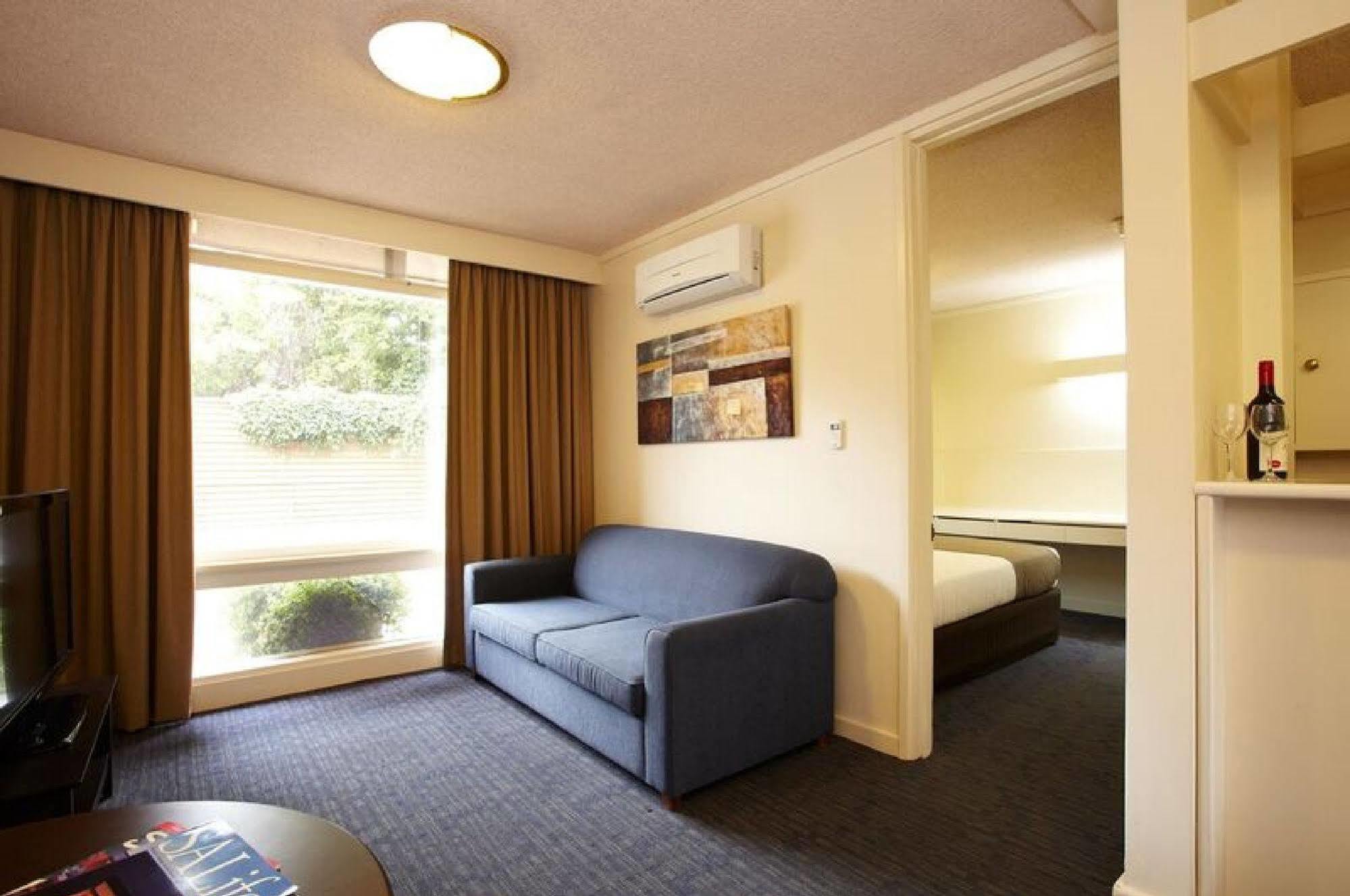 Comfort Hotel Adelaide Meridien North Adelaide Exterior photo